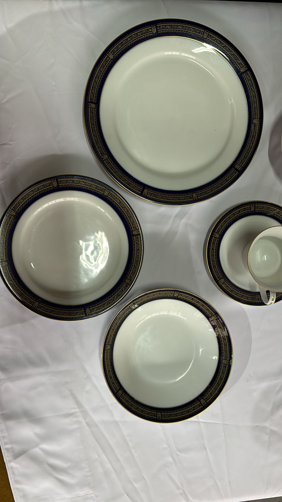 Noritake Philippines P529 Dinner Set